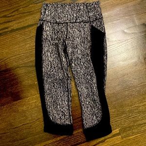 Lululemon capris